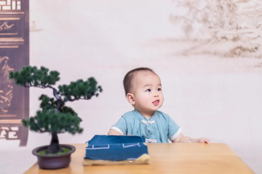 阳泉三个月大宝宝 阳泉三个月大宝宝